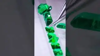 The Jacob & Co Billionaire III Emeralds #craftsmanship
