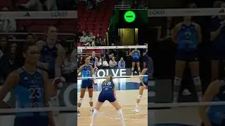 Incredible spin by Micha Hancock 🔥☄️ (Houston - Omaha) #volleyball #volley #lovb #voleibol