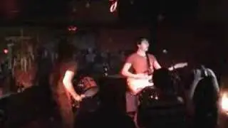 Pleasureboaters play secret show