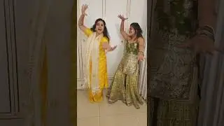 Actress Meena and Maheshwari cute dance performance#meena#maheshwari#sridevi#pushpa2#dance