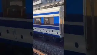 東武りょうもう号