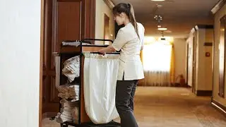 A worker who's been cleaning a 5-star hotel for 14 years says guests are so angry about how dirty...
