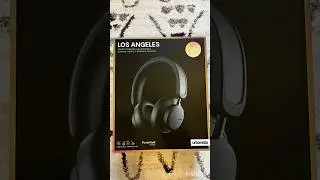 Unboxing of LOS ANGELES Solar Powered Headphones🎧