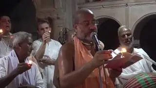 Damodarastakam  -  Srila Bhakti Bibudha Bodhayan Goswami Maharaj