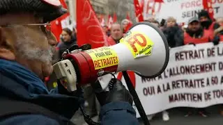 Workers Brilliantly Counter Proposal To Cut Retirement Benefits In France