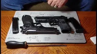 How to disassemble, clean, lubricate a Beretta Model 92 #beretta #pistol #gunsmith #gun