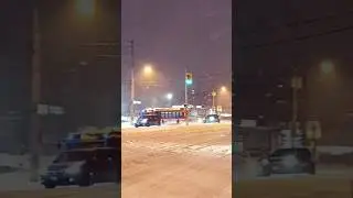 Heavy Snowfall | Canada winter 2023 #toronto #snowfall #shortsfeeds