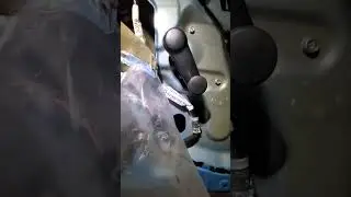 2015 Nissan Versa Note front passenger broken window replacement manual window crank