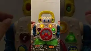 Vintage VTech SING 'N LEARN CD Player Musical Robot Kids Learning Toy demo