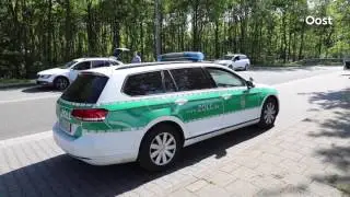 Auto met piepende banden er vandoor bij controle A1