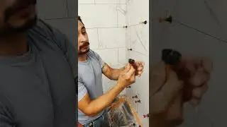 Como remover nivelaladore de tiles#short#tile#renovaciones@JOSUECISNEROSHR