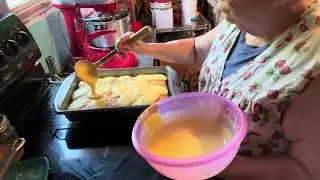 Banana Pudding Poke Cake