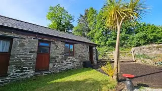 CORNWALL- A short drive to our Airbnb Cosy Cottage in Dobwalls, Liskeard