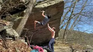 Ridgefield Roofs Bouldering - The Occultist V10