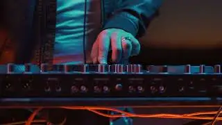 DJ  NEON Hypnotic Geometric Animation 😴 No Copyright Background | Video 4K Video (Ultra HD)