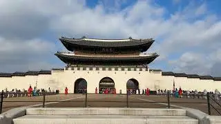 Changing of the guards @ Gwanghwamun square