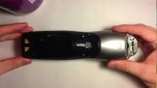 How to take apart the Logitech Harmony 900 Remote