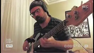 Mor ve &Ouml;tesi - Bir Derdim Var - Bass Cover