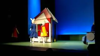Nijntje 2012 met Keira (de beer van Nijntje)