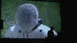 Russell Haswell & Hugo Esquinca @sonicprotestfestival // 23 mars 2023. Le Centquatre, Paris.