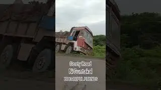Road accident in gooty road#guntakal  #accident #shortsviral #like #share #comment #subscribe 👈🙏