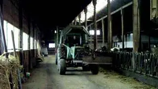 Fendt 105 mit Strautmann FVW 160H