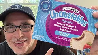 Smucker’s Uncrustables Peanut Butter & Mixed Berry Spread Sandwich-Limited Edition Review