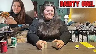 500 фунтов DaintyLYNN не может доесть один бургер