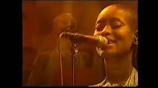 Erykah Badu Orange Moon (jazz) 2001