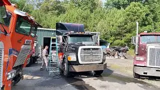 Ford L9000 Aeromax 