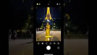 How to take pictures at the Eiffel Tower at night 💛#phototips #eiffeltowerpari