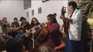 Se puso bueno con la música de Laura Rebolloso