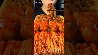 [ASMR] Spicy Delicious Fried Sauce Noodles MeatBalls Mushroom amazing tasty Platter 😋 #shorts #food