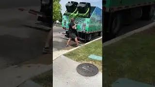 Garbage Can Cleaning- Bin Blasters