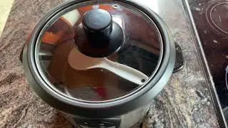 HOW TO USE A RICE COOKER