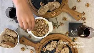 Baked Camembert with Thyme, Walnuts & Honey Recipe - Boska Cheese Baker