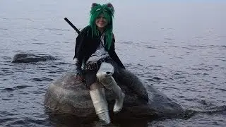 Kaisu girl-cat's adventures in Hunter Osten waders, part one