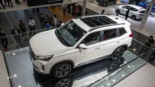 Обзор Maruti Suzuki XL7 2025 года на хинди | Новый гибрид XL7: пробег, характеристики, детали инт...