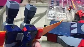 Bandai Soul of Chogokin GX-66 Invincible Robo Tryder G7 Unboxing and Review Part 3