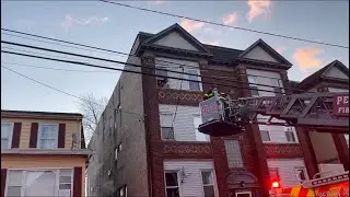 *Pre Arrival* 2nd Alarm Multi Dwelling Fire + Rescue Grabs| 104 State St | Perth Amboy FD | 1-11-22