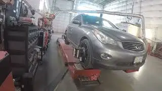 4 Wheel Alignment on 2011 Infiniti EX35 Using Hunter Hawkeye Elite