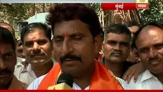 Mumbai : Taximen protest agianst private taxi : union Reaction