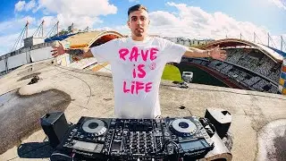 KEVU - Space Creatures (Extended Mix)