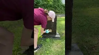 Cleaning the #headstone of a Spanish Flu casualty