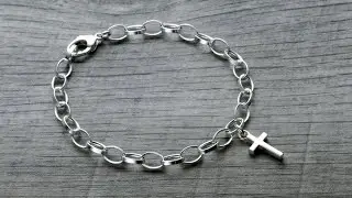Cross Bracelet in sterling silver | Wellesley Row