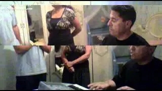 Hristiyan ilahisi Sherif ve Annesi AC BANA GOK PERDESINI