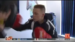 Frankfort 17-year-old follows father as Golden Gloves state champ