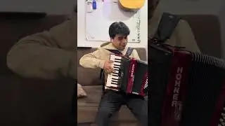 De Uno Y De Todos Los Modos (Acordeón de Teclas )