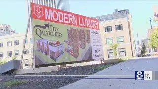 Fake Parcel 5 sign