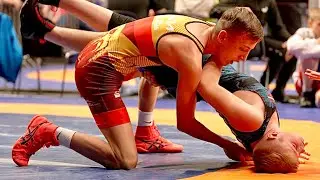 U15 M. Barnowski (GER) vs D. Daliba (LAT) 52kg. Youth boys freestyle wrestling.